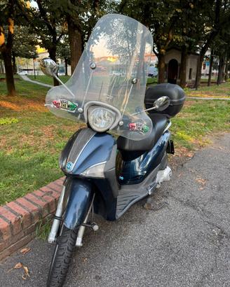 Piaggio liberty 125