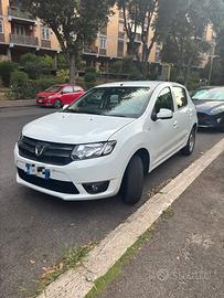 Dacia Sandero II - Laureate 75CV - 08/2015