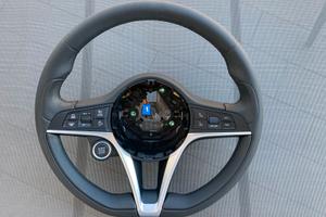 Volante Alfa Romeo Stelvio (OEM: 01561406720  '19)