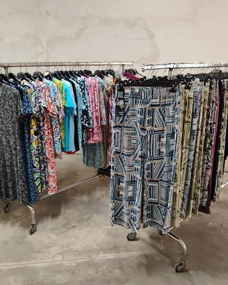 Lotto stock da donna vestiti maglie pantaloni 