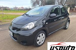 Toyota Aygo 1.0 VVT-i 5 porte Active 2012