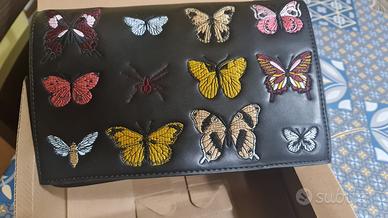 Pochette donna ZARA nera con farfalle