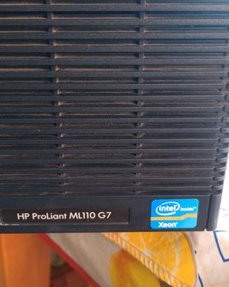 computer fissi pari al nuovo