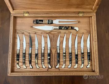 Set di 13 coltelli da carne fatti a mano