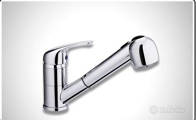 Miscelatore canna bassa con doccia estraibile