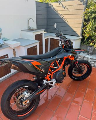 ktm 690