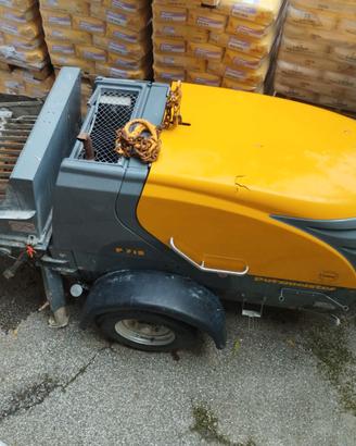 Putzmeister P718