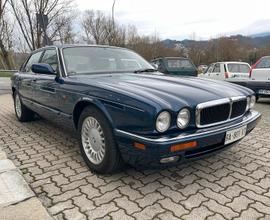Jaguar XJ6 Executive