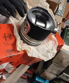 Canna e pistone motore nuovi alfa 164 2500 TD