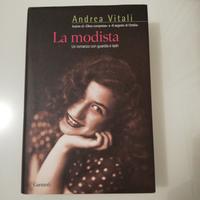 libro La modista di Andrea Vitali