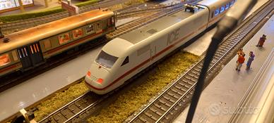 Märklin H0/AC 36711 Treno ad Alta Velocità Ice BR4