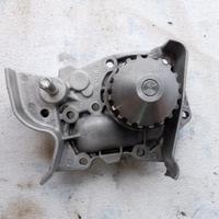 Pompa acqua Renault/Dacia USATA IN BUONE CONDIZION