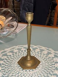 Candeliere vintage ottone inciso a mano