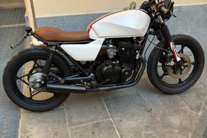 Suzuki GSX400F del 84’