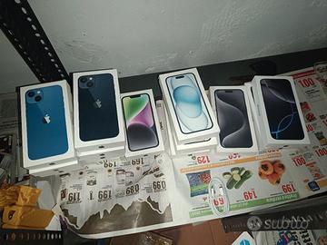 apple iPhone telefoni dal 13 fino al 16 pro max