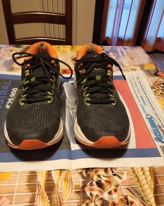 scarpe Asics GT 1000