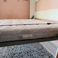 Letto matrimoniale salvaspazio