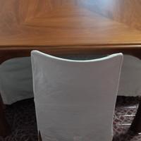 tavolo e sedie