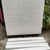 TAVOLO IN Plastica BIANCO 75x75