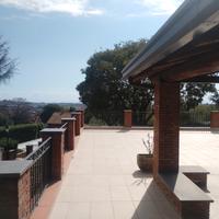 VILLA 230 mq+ DEPENDANCE 90 mq+ TERRENO 3600 MQ