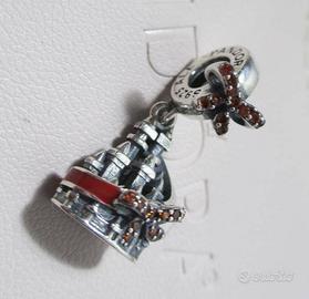Pandora Disney Parks Charm Holiday Castello