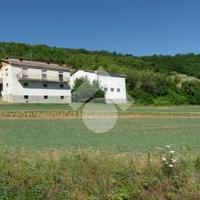 CASA INDIPENDENTE A PRASCO