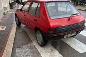 Peugeot 205