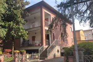 Appartamento 150 mq con ingresso indipendente