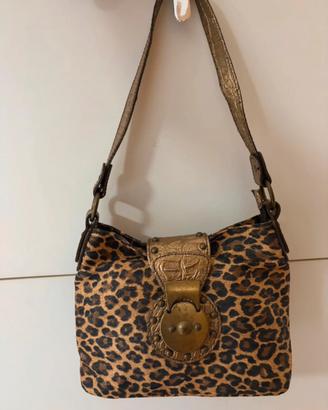 Borsa a spalla leopardata con dettagli dorati