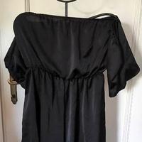 tutina pantaloncini nera