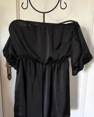 tutina pantaloncini nera