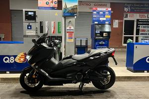 T-Max 530 sx Sport Edition