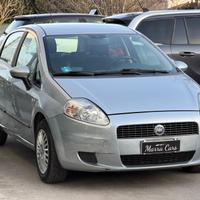 Fiat Grande Punto 1.4 5 porte - Neopatentati