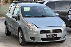 Fiat Grande Punto 1.4 5 porte - Neopatentati