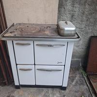 Cucina economica a legna