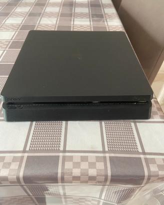 Playstation 4 Slim 1 TB
