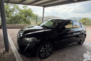 Peugeot 208 puretech GT line 1.2 100 cavalli