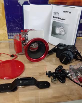 Custodia sub PT023+Olympus C8080 wz 8M + accessori