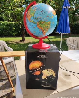 mappamondo illuminato brandani