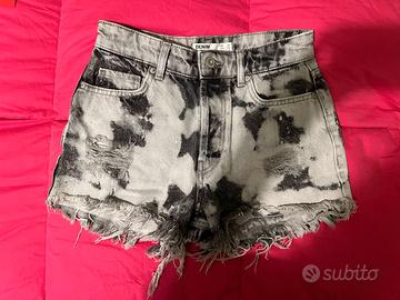 Shorts di jeans a vita alta, Bershka, eur 34