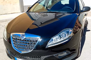 Lancia Delta 1.4 Turbo GPL 2013