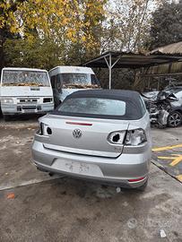 VOLKSWAGEN GOLF CABRIO DEL 2012 PER RICAMBI