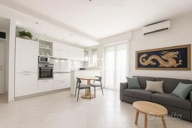 AMPIO BILOCALE RISTRUTTURATO!