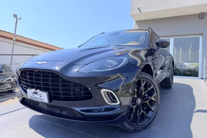 Aston Martin DBX in garanzia