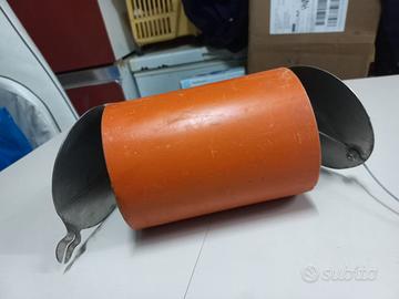 Contenitore pastura pesci