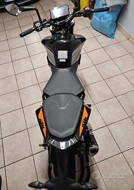 KTM 390 Duke - 2022