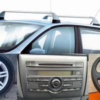 Ricambi vari per sgombero garage