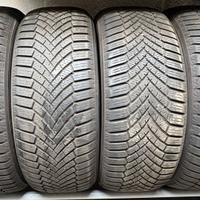 4 gomme da neve  Yokohama 235/50 R20
