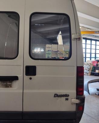 Porta post dx vetr FIAT DUCATO del 1998