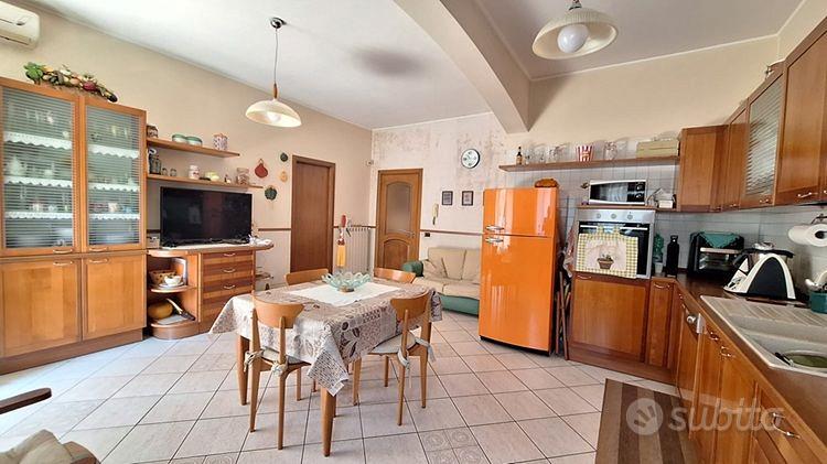 Appartamento – Napoli, San Ferdinando, Municipalità 1 - Vista 4